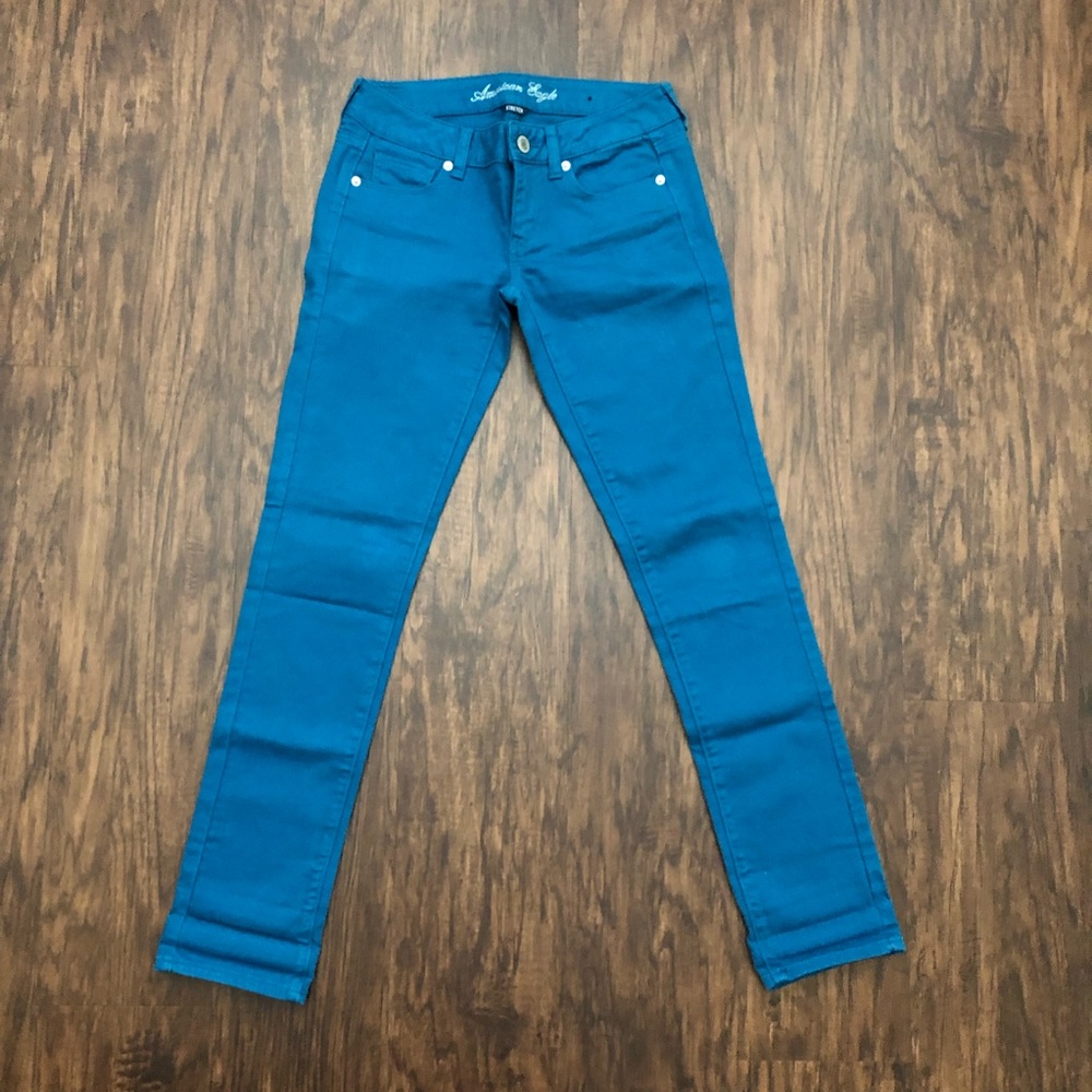 American Eagle Skinny Jeans. Blue.